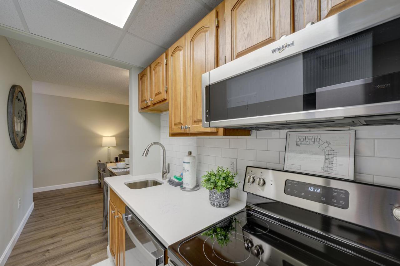 Stylish Gatlinburg Condo With Pool Walk Downtown! Exterior photo